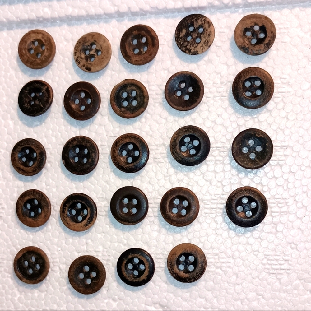 Vintage lot of buttons